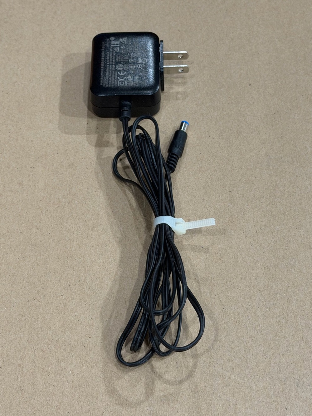 Genuine Plantronics SSC-090100 9V 1A AC Adapter Poly Savi CS OEM